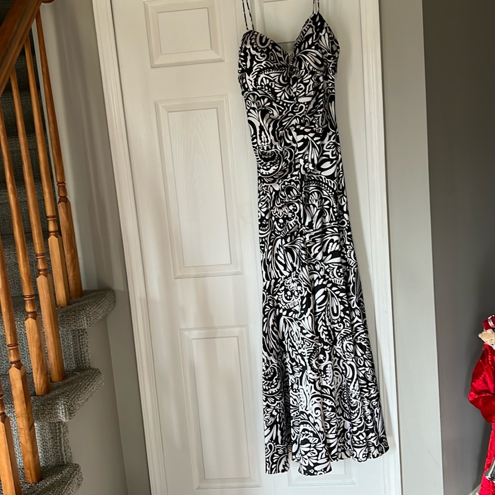 Black and white spaghetti strapped long dress